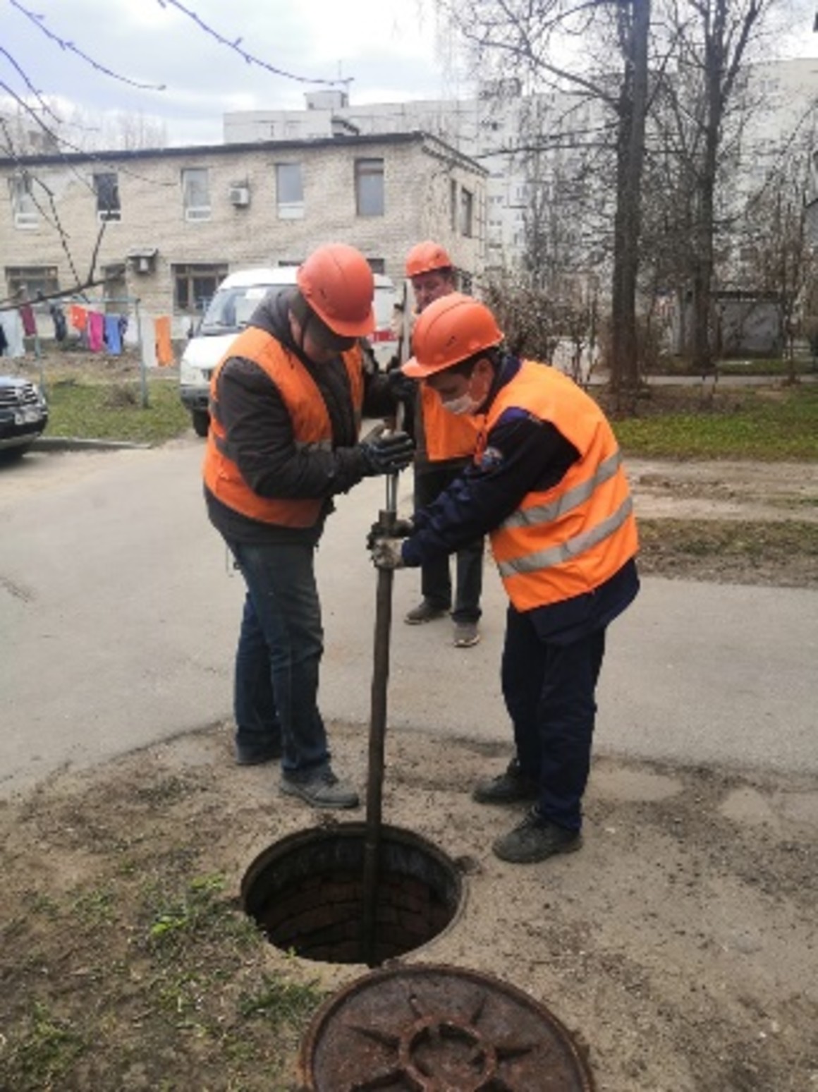 Прочистка канализационных коллекторов